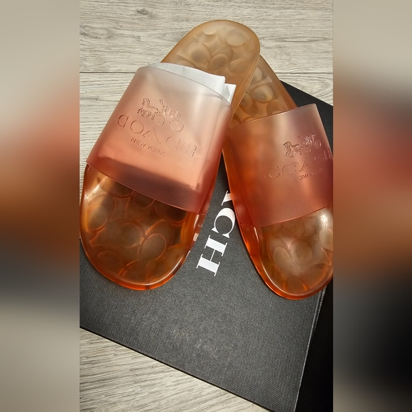 Coach Ulyssa Rubber Slide size 10 - Picture 1 of 6